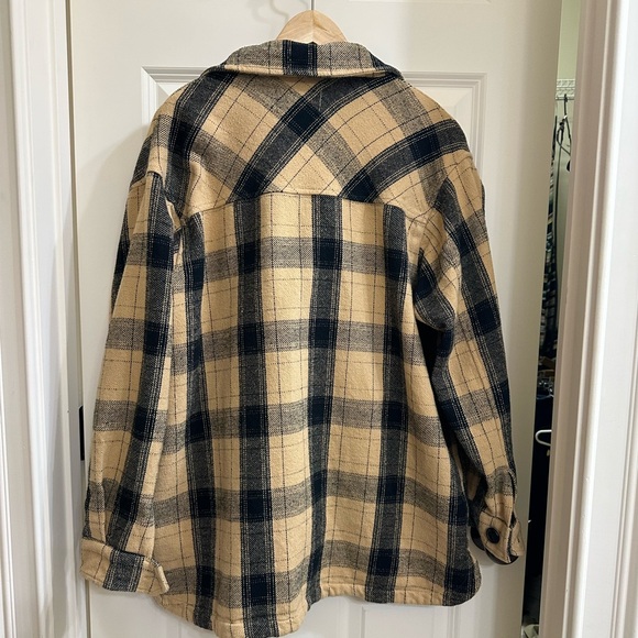 Lucky Brand Women's Black & Cream Plaid Shacket with Pockets Size L - Picture 2 of 3